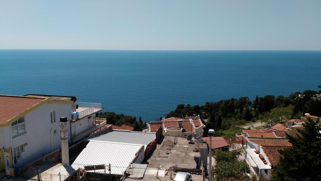 Apartment Boksi Ulcinj Buitenkant foto